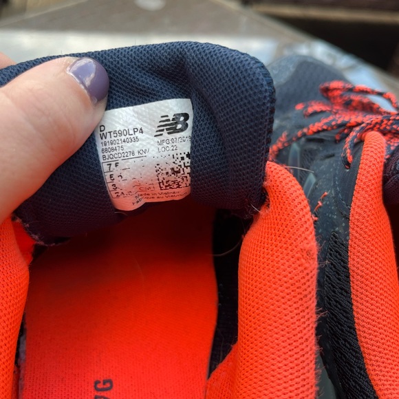 Navy New Balance Sneakers - Picture 4 of 5